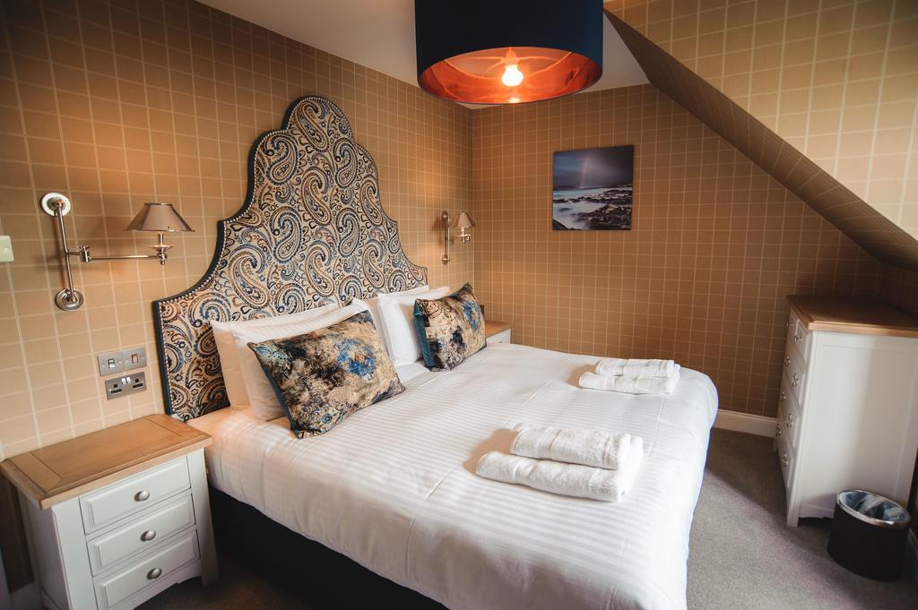 Kirklea Island Suites Тарберт Екстер'єр фото